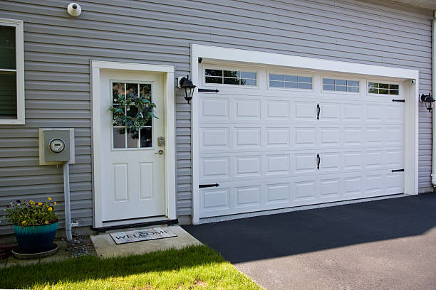 24/7 Emergency Garage Door Panel Replacement experts in Cheney, WA